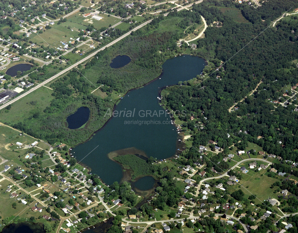 Upper Pettibone Lake in Oakland County, Michigan
